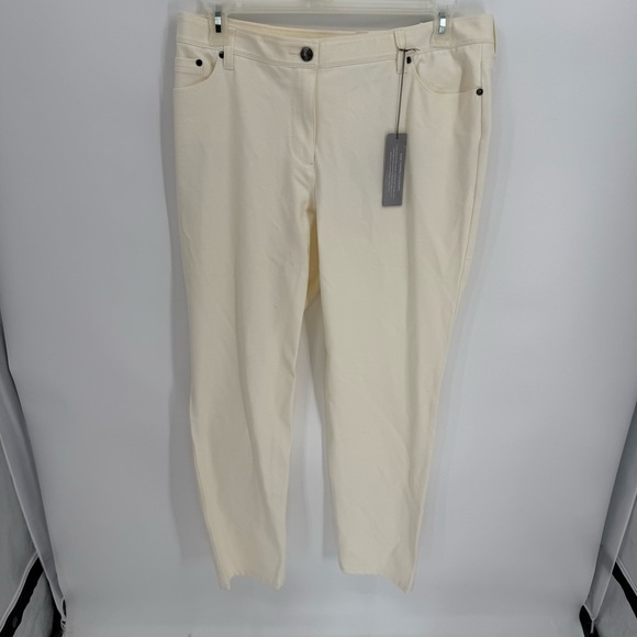 Chicos Womans So Slimming Ankle Pants Size 2.5 (US 14) Off White Slim Leg NWT - Picture 12 of 12